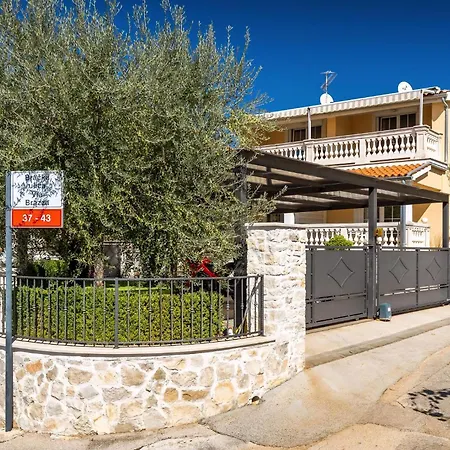 Apartman Klimatisierte In Spadici Mit Parkplatz Porec